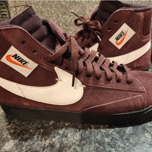 Nike Blazer Mid Rebel 10